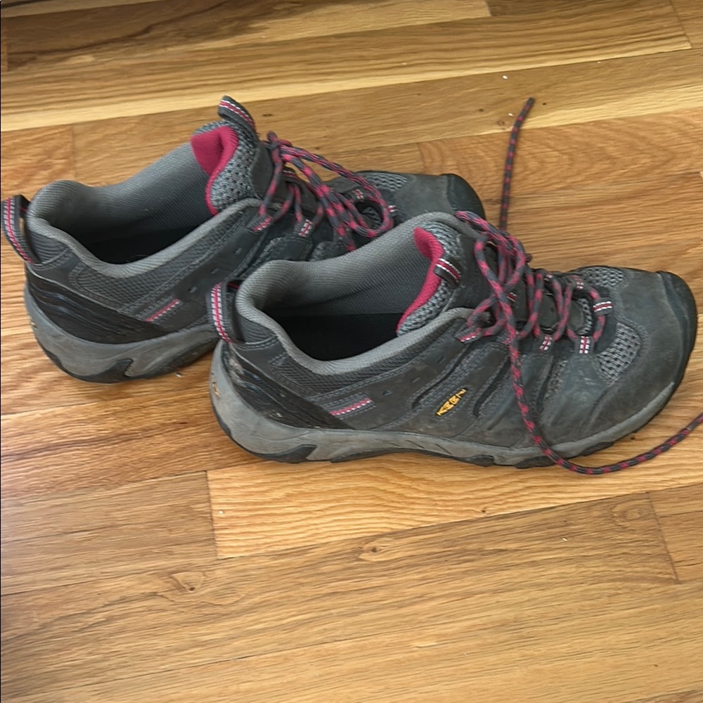 Keen Gray and Pink hiking shoes